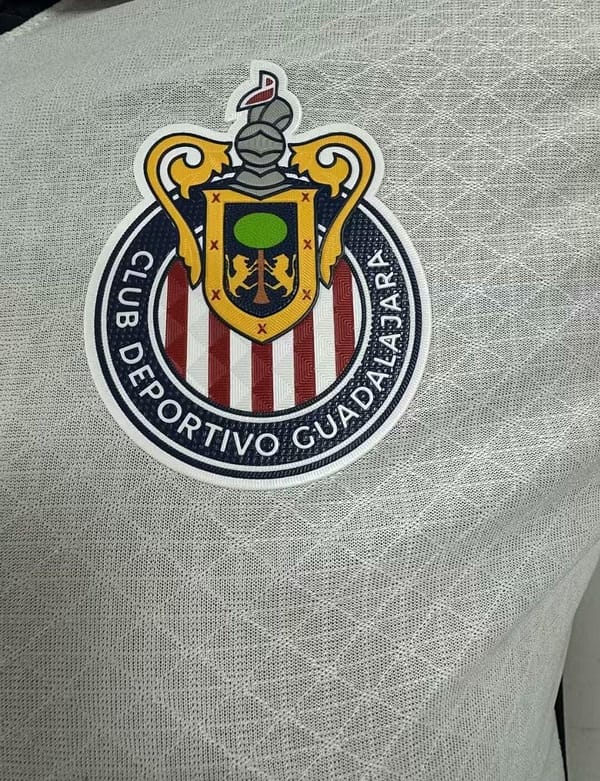 Player Version 24/25 Chivas Guadalajara Away White Jersey - Image 5