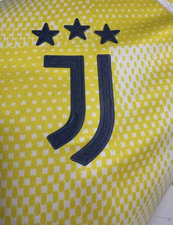 Player Version 24/25 Juventus Away Yellow Jersey - Image 3