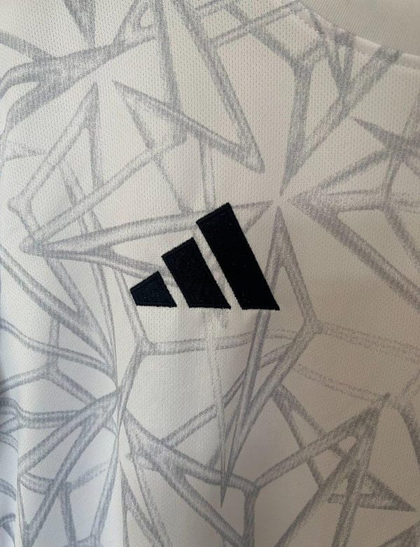 24/25 Real Madrid White Pre-Match Jersey - Image 5