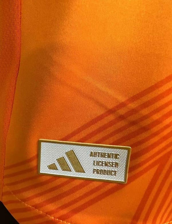 Player Version 24/25 Real Madrid Away Orange Jersey - Image 5