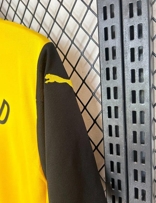 24/25 Borussia Dortmund Home Jersey - Image 9