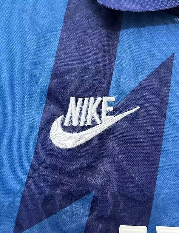 Retro 95/96 Arsenal Away Long Sleeve Jersey - Image 3