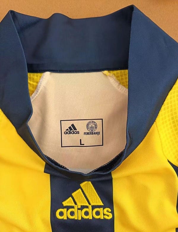 Retro 07/08 Fenerbahce Home Jersey - Image 3