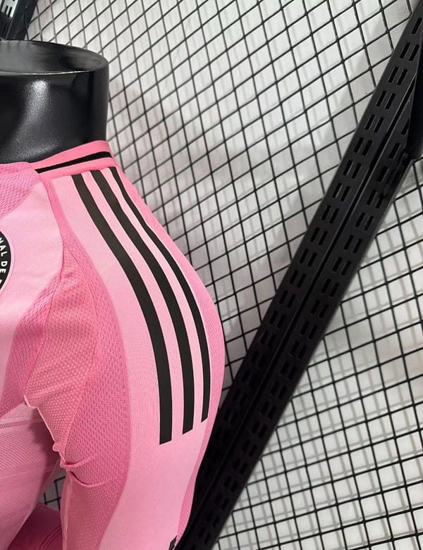 Player Version 25/26 Inter Miami Away Pink Long Sleeve Jersey - Image 8