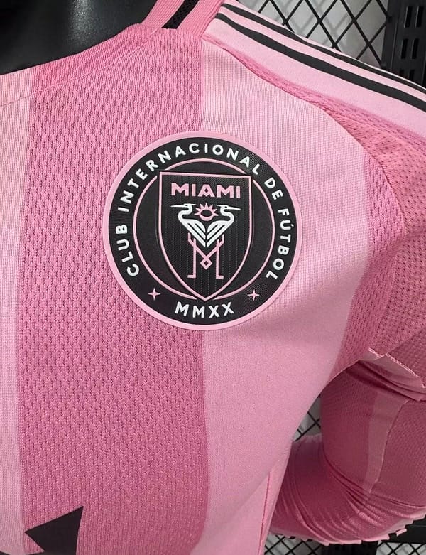 Player Version 25/26 Inter Miami Away Pink Long Sleeve Jersey - Image 9