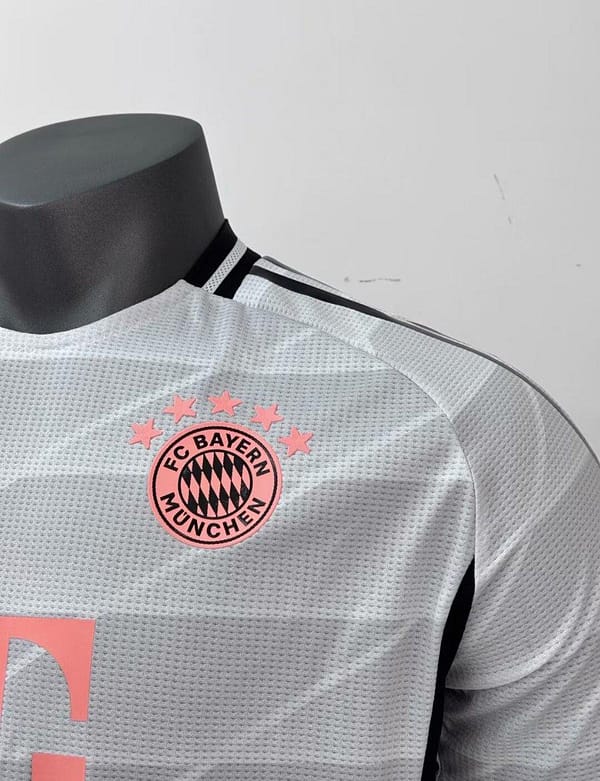 Player Version 25/26 Bayern Munich Away Jersey - Image 4