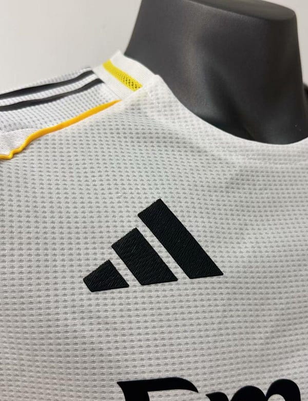 Player Version 25/26 Real Madrid Home Jersey - Image 4