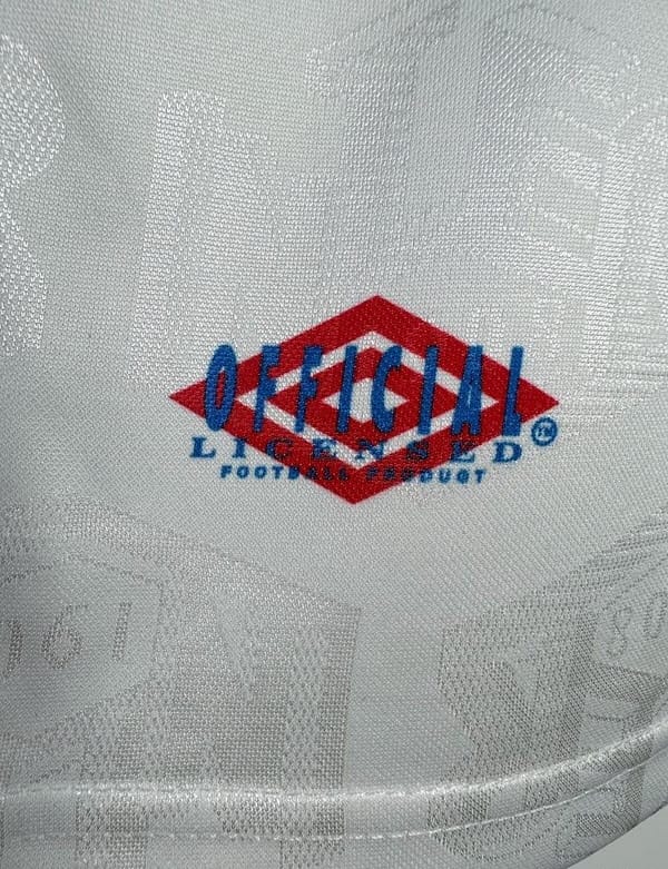Retro 94/95 Inter Milan Away White Jersey - Image 9