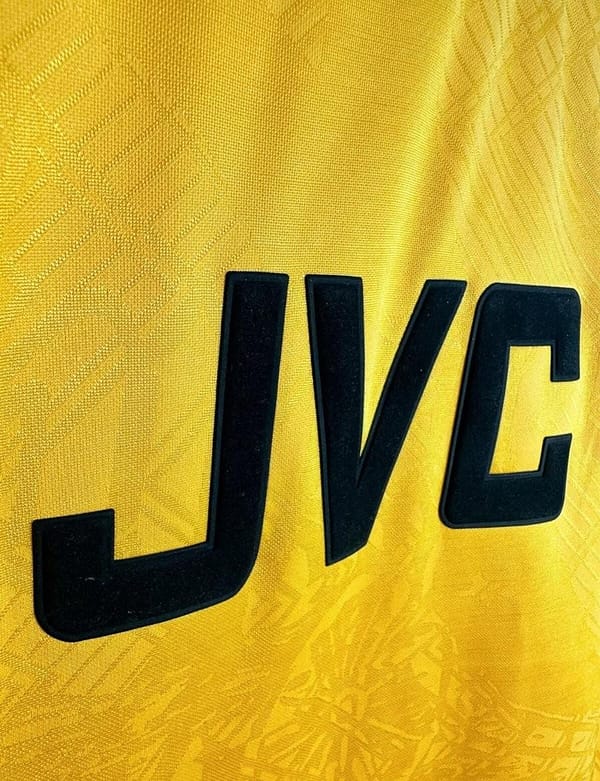 Retro 96/97 Arsenal Away Yellow Long Sleeve Jeresy - Image 3