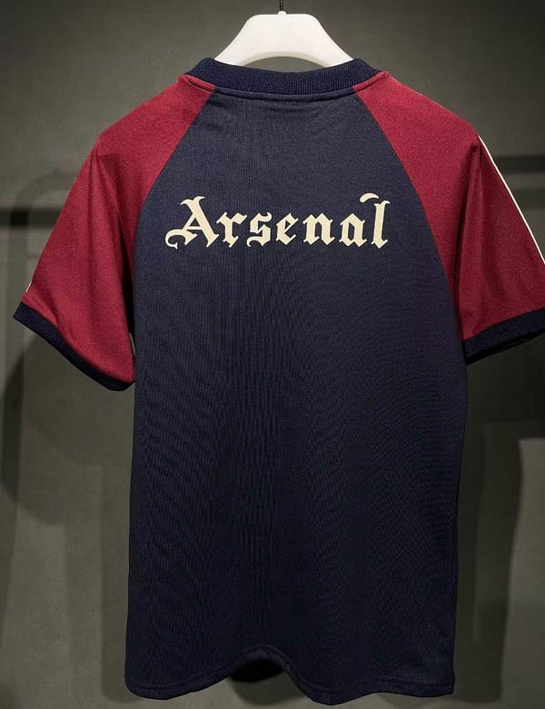 24/25 Arsenal Navy/Red Pre-Match - Image 3