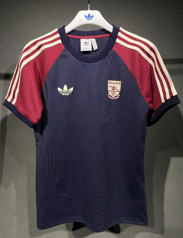 24/25 Arsenal Navy/Red Pre-Match - Image 6