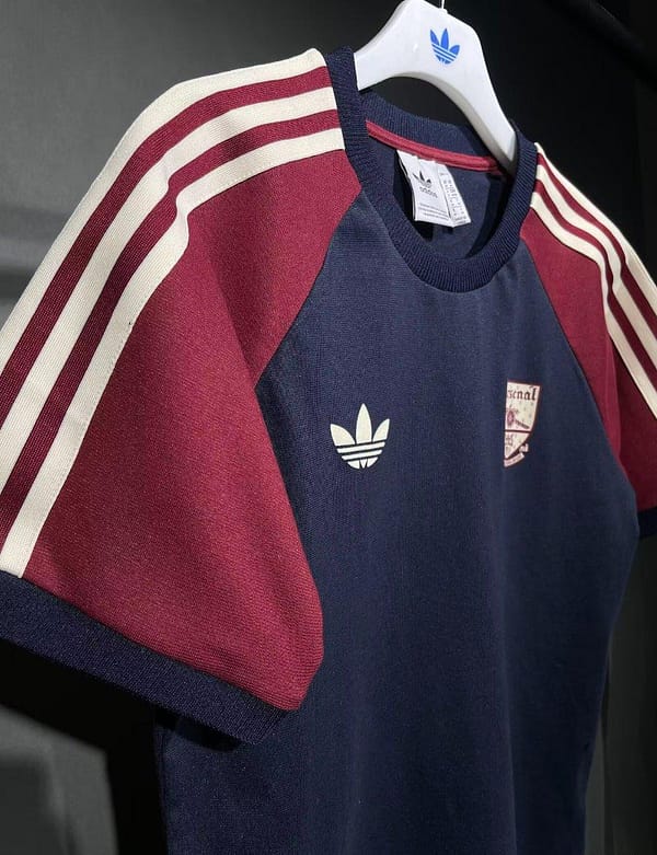 24/25 Arsenal Navy/Red Pre-Match - Image 7