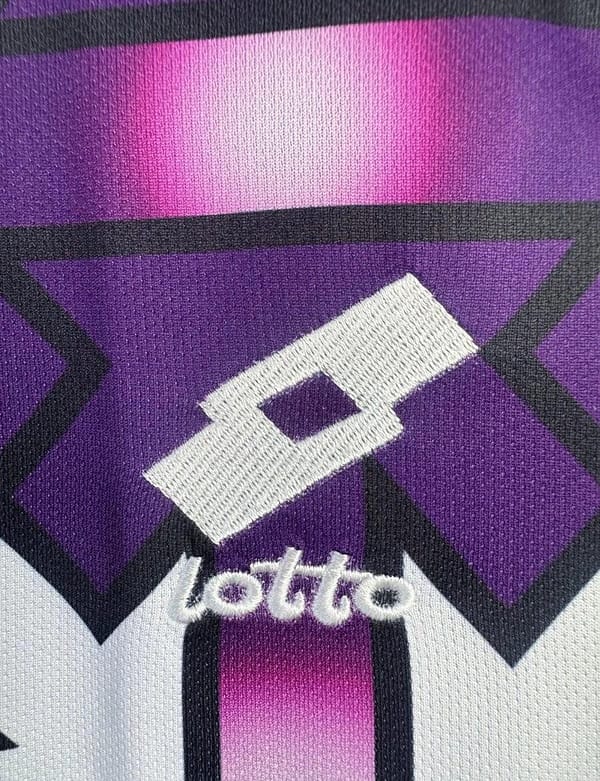 Retro 92/93 Fiorentina Away Long Sleeve  Jersey - Image 6