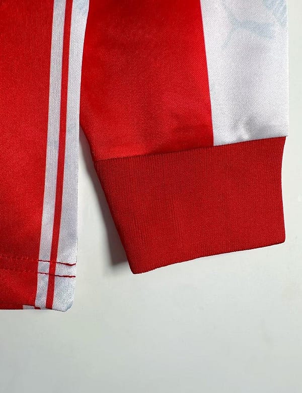 Retro 04/05 Long Sleeve Atletico Madrid Home Jersey - Image 5