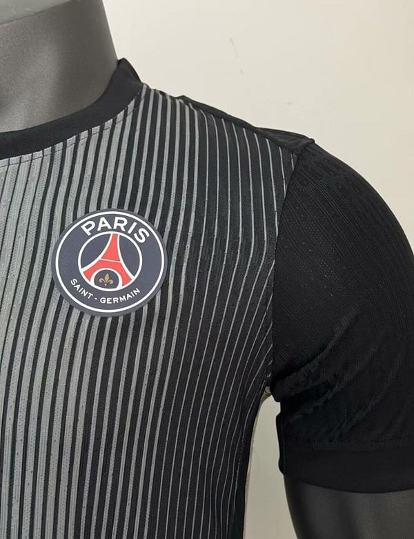 Player Version 25/26 PSG Goalkeeper Black Jersey - Image 6
