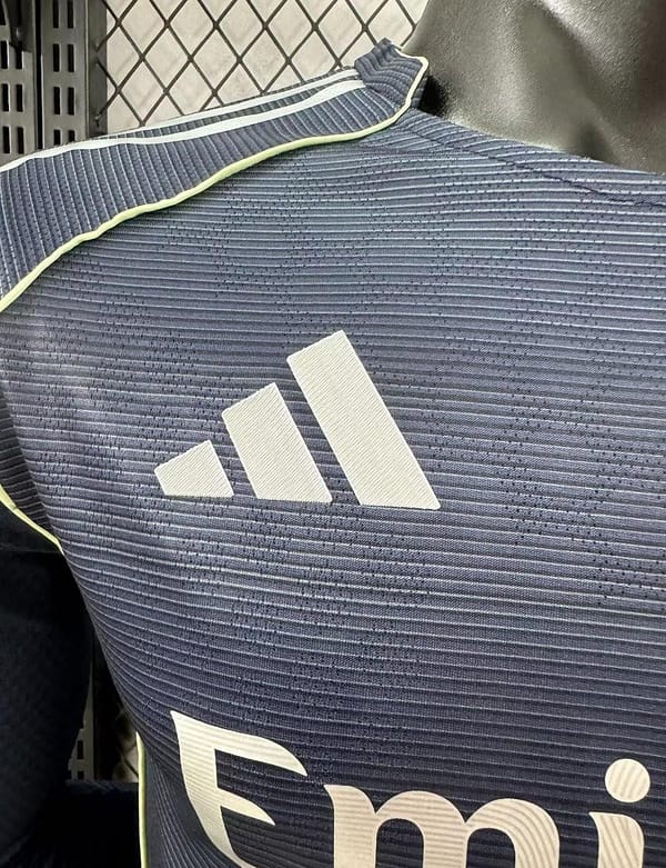 Player Version 25/26 Real Madrid Away Long Sleeve Jersey - Image 3