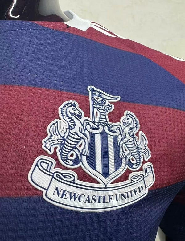 Player Version 24/25 Newcastle United Away Jersey - Image 4
