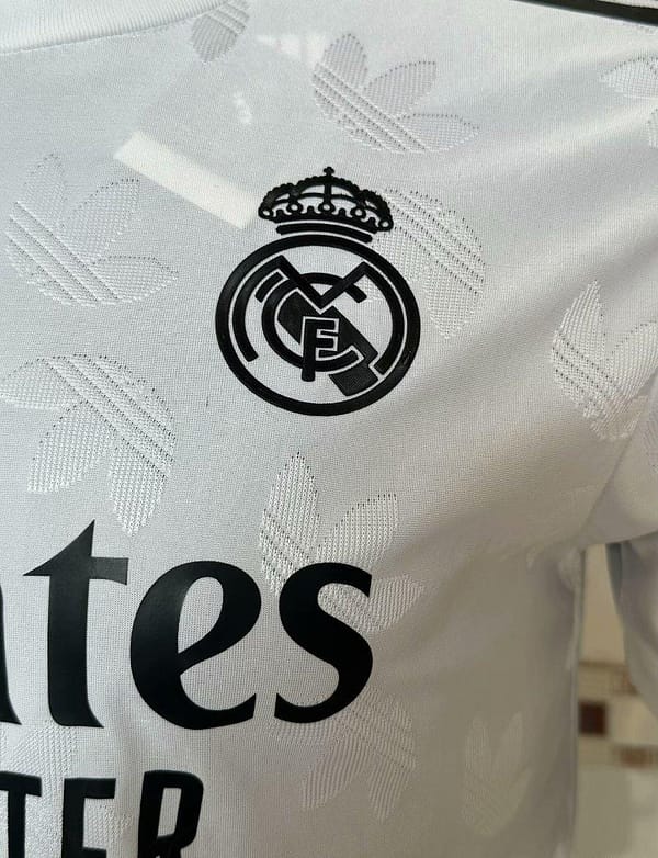 Player Version 24/25 Real Madrid x Adidas Original White Jersey - Image 4