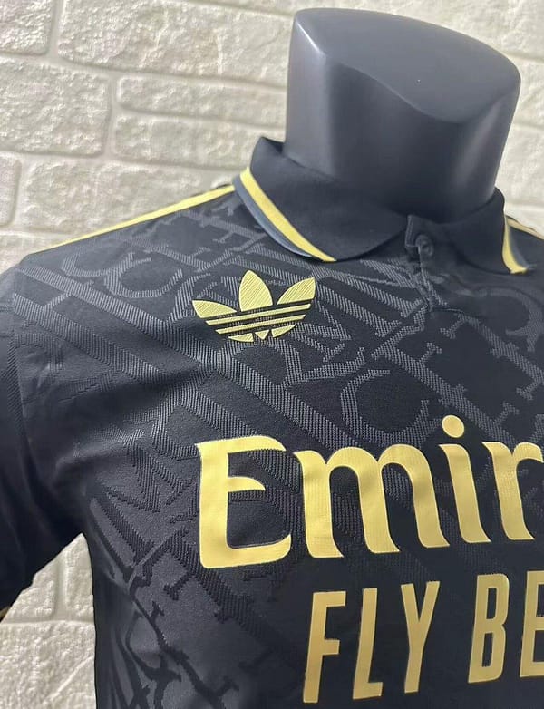 Player Version 24/25 Real Madrid Black Special Pre-Match Jersey - Image 2