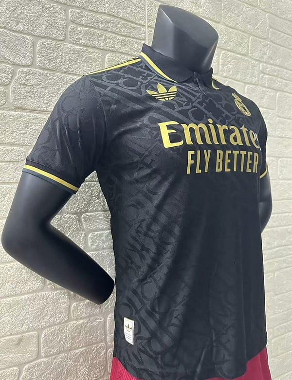 Player Version 24/25 Real Madrid Black Special Pre-Match Jersey - Image 8