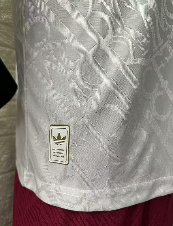 Player Version 24/25 Real Madrid White Special Pre-Match Jersey - Image 9