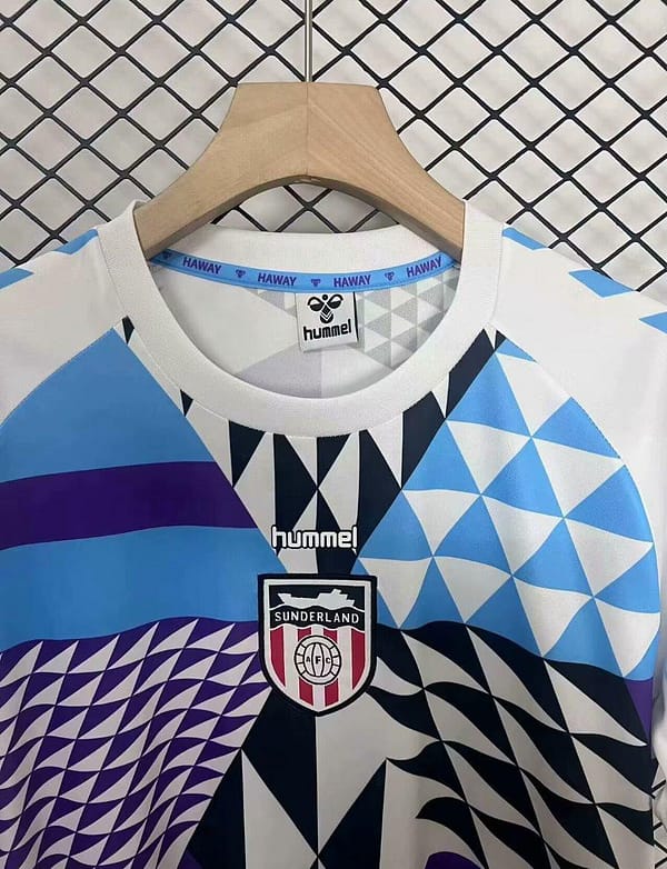 24/25 Sunderland Hummel Remix Matchday Jersey - Image 3