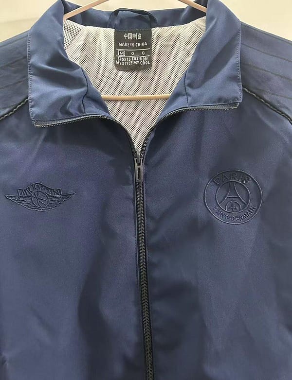 25/26 PSG Navy Windbreaker - Image 3
