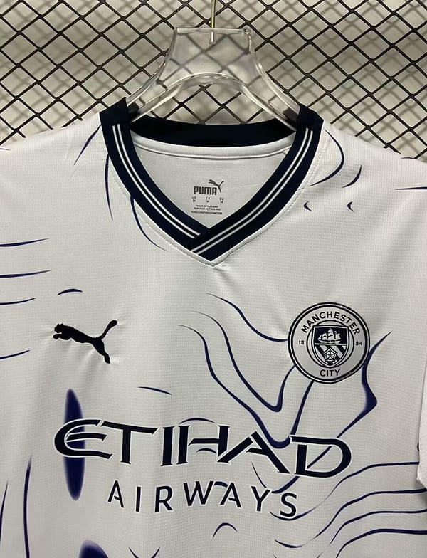 24/25 Manchester City Away White Jersey - Image 4