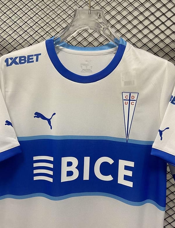 24/25 CD Universidad Catolica Home Jersey - Image 3