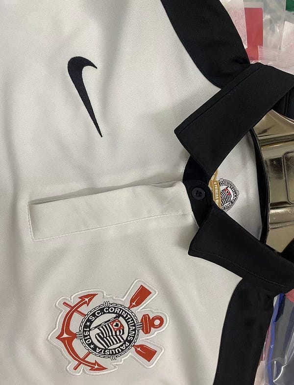 Retro 15/16 Corinthians Home Jersey - Image 8