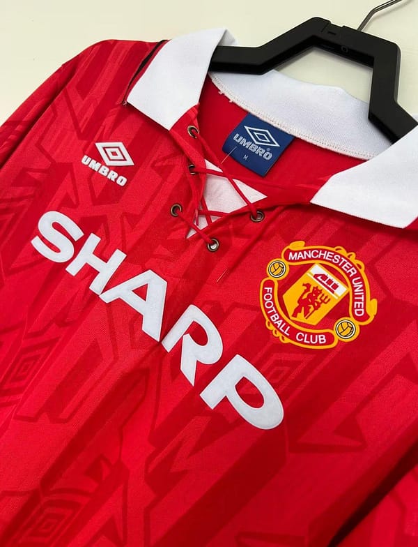 Retro 93/94 Manchester United Home Long Sleeve Jersey - Image 3