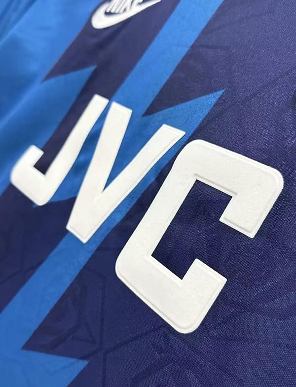 Retro 95/96 Arsenal Away Long Sleeve Jersey - Image 8