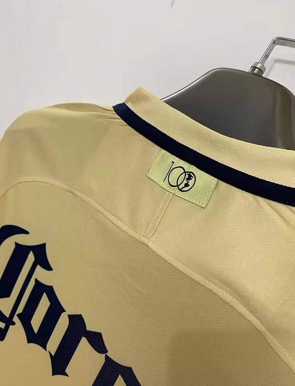 Retro 16/17 Club America Home Jersey - Image 4