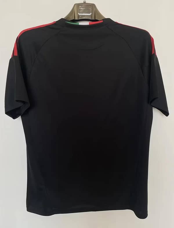Retro 10/11 AC Milan Third Black Jersey - Image 3