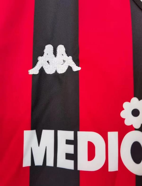 Retro 88/89 AC Milan Home Long Sleeve Jersey - Image 4