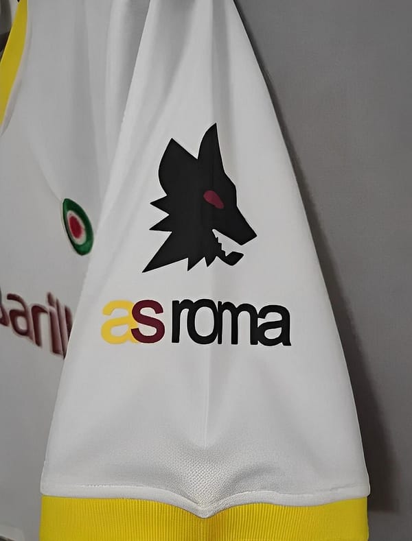 Retro 91/92 Roma Away White Jersey - Image 7