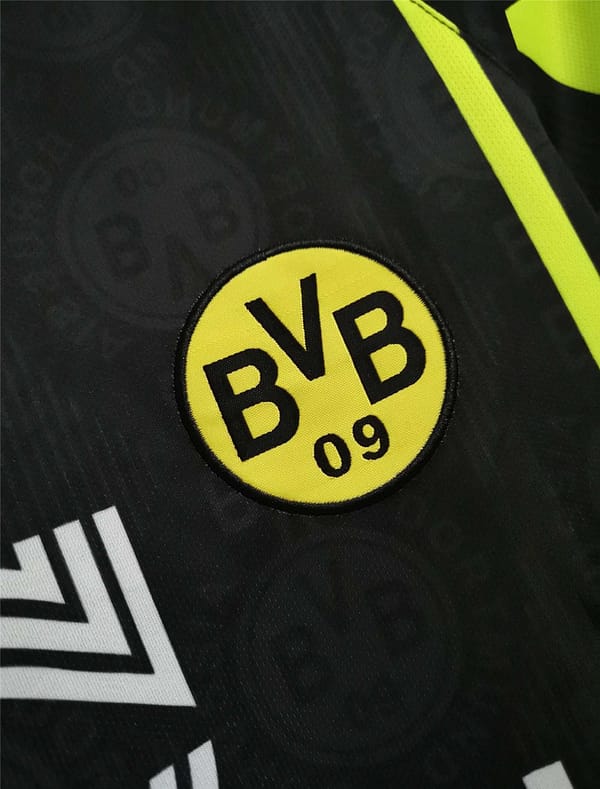 Retro 96/97 Borussia Dortmund Away Jersey - Image 6