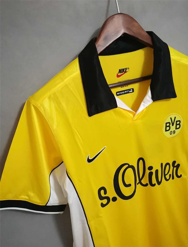 Retro 98/99 Borussia Dortmund Home Jersey - Image 6