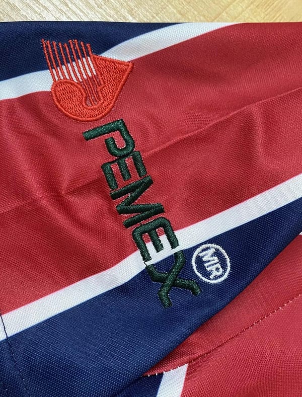 Retro 96/97 Chivas Guadalajara Away Jersey - Image 4