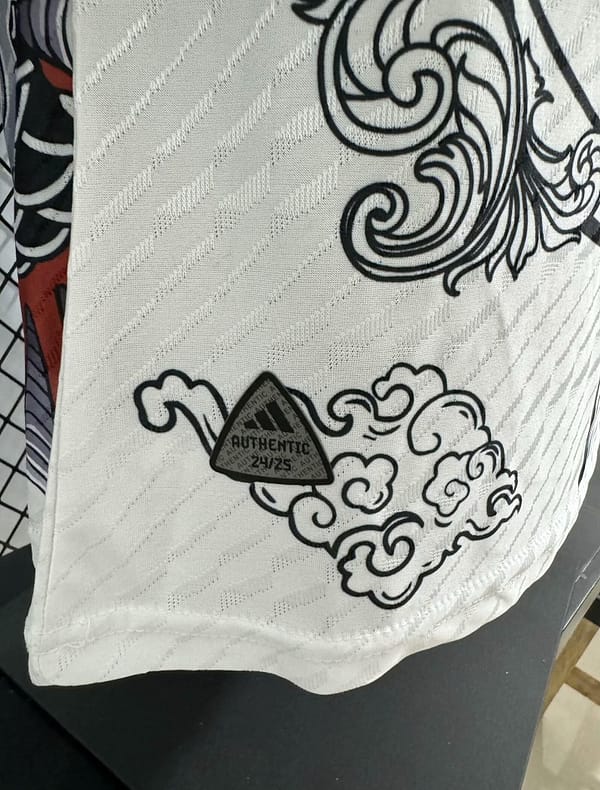 Player Version 2024 Japan White Special Jersey - Image 9
