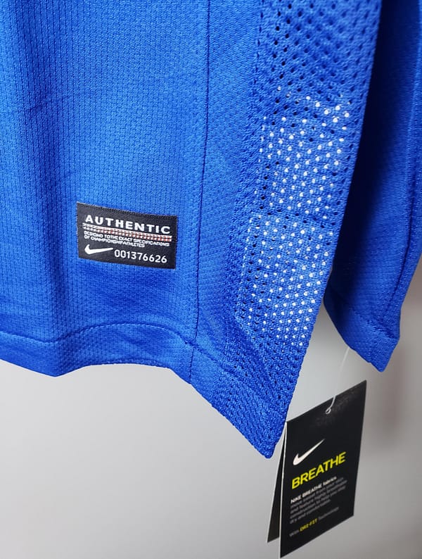 Retro 08/09 Manchester United Third Blue long sleeve Soccer Jersey - Image 3
