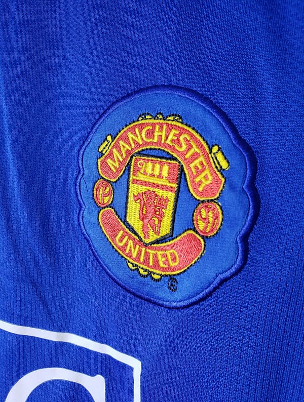 Retro 08/09 Manchester United Third Blue long sleeve Soccer Jersey - Image 5