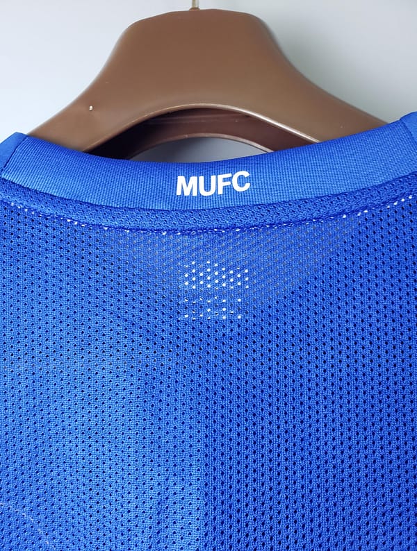 Retro 08/09 Manchester United Third Blue long sleeve Soccer Jersey - Image 7