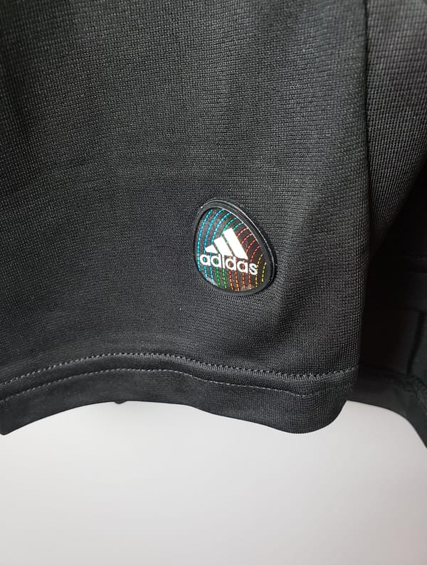 2012 Real Madrid black long sleeves Soccer Jersey - Image 5