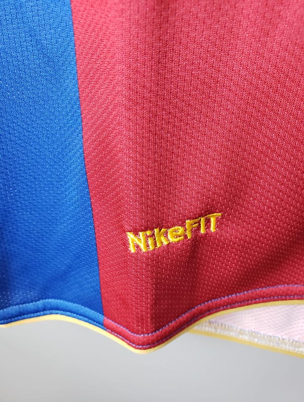 Retro 07/08 Barcelona home Soccer Jersey - Image 5