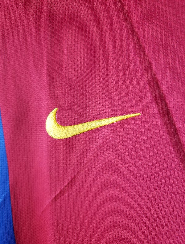 Retro 07/08 Barcelona home Soccer Jersey - Image 8