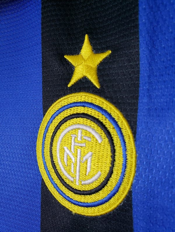 1998 models short-sleeved retro Inter Soccer Jersey - Image 7