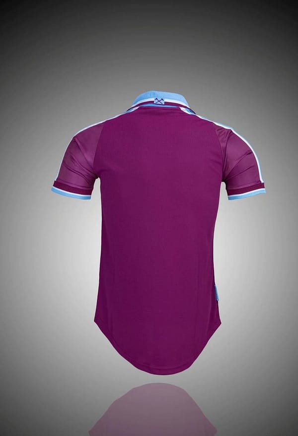 Retro 99/01 West ham United Home Soccer Jersey - Image 2