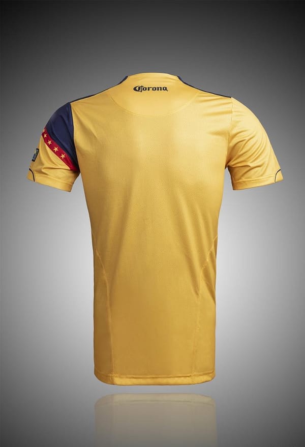 RETRO 2006 Club America Home Soccer Jersey - Image 12