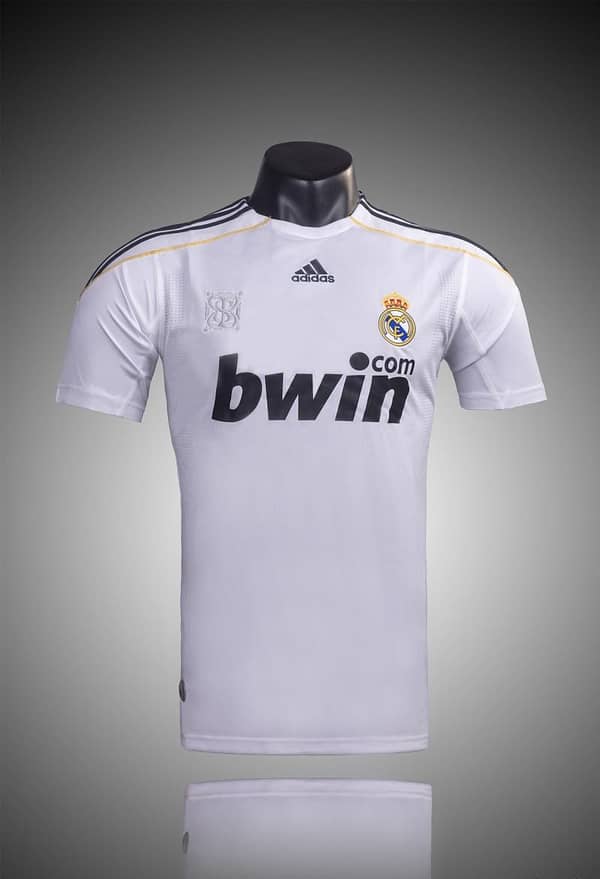 RETRO 09/10 Real Madrid Home Soccer Jersey